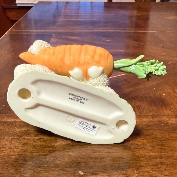 Snowbunnies Dept 56 Enough for 2 w/box in excellent used condition - Picture 7 of 8